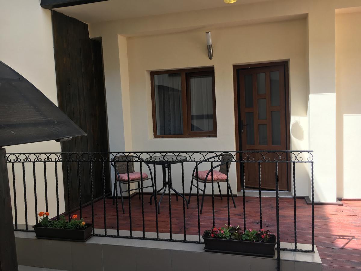 Clara Guest house 2*